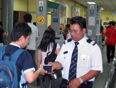 Du khách phải có vé máy bay khứ hồi trước khi đến Malaysia