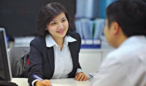 Tuyển gấp nhân viên tư vấn, kinh doanh Dịch Vụ Visa-Work Permit