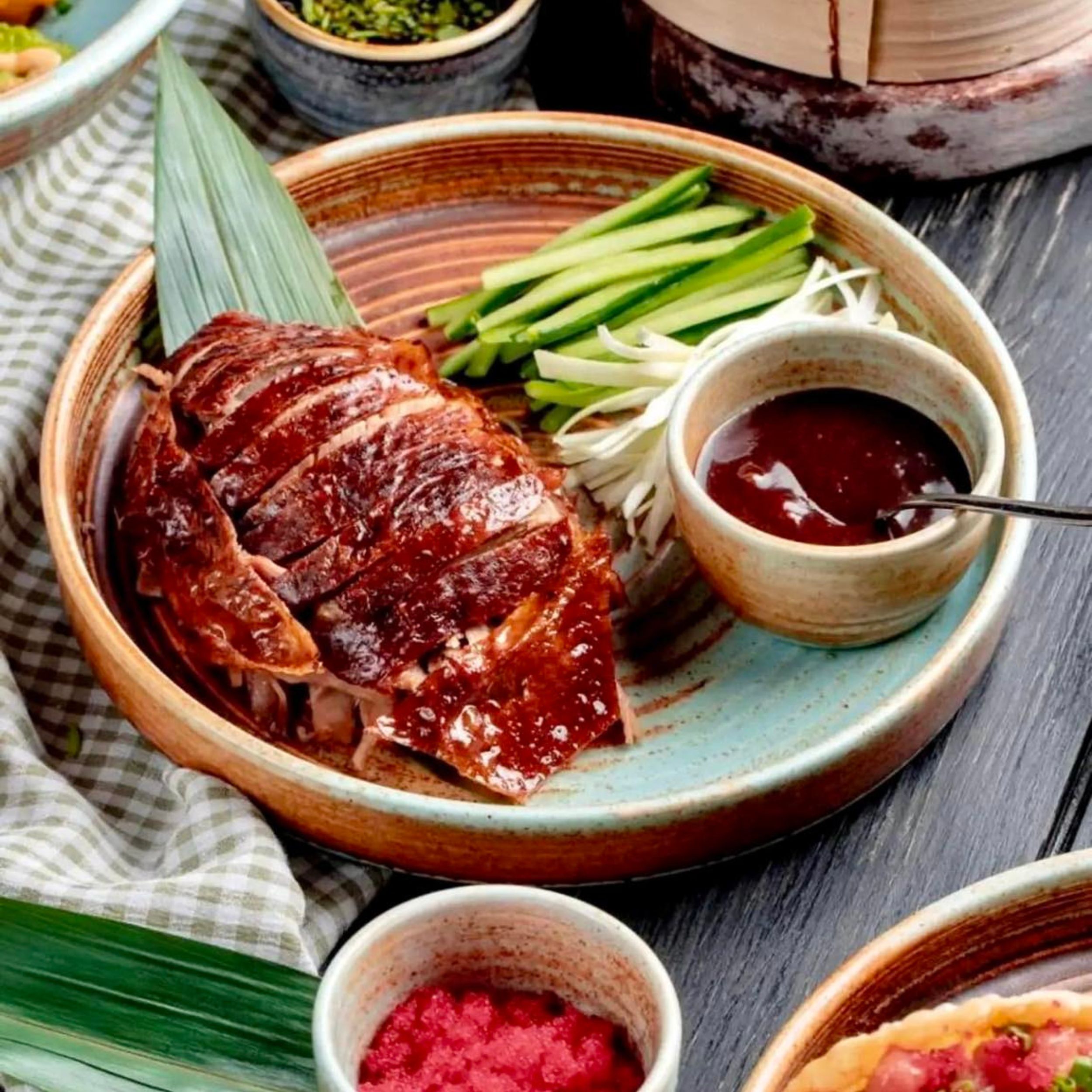 Vịt quay Bắc Kinh - Biểu tượng ẩm thực Trung Quốc