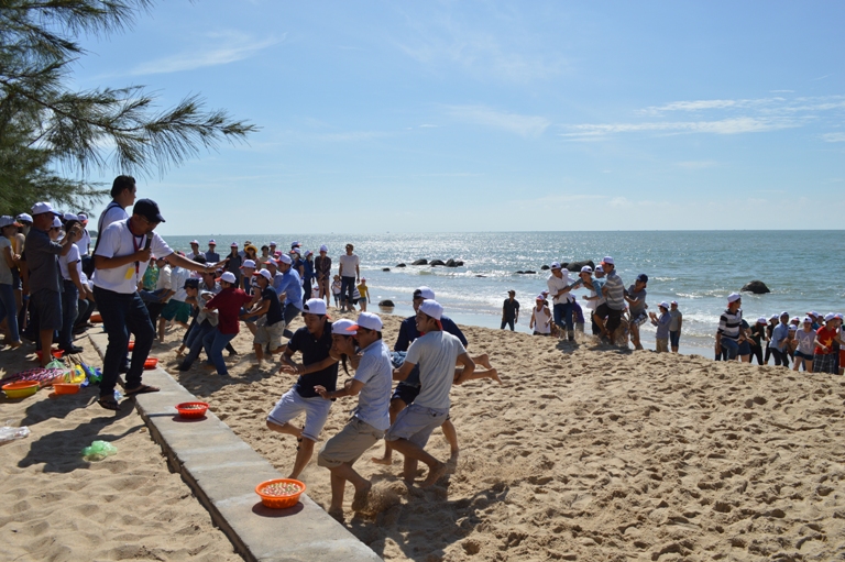Những tổ chức n&agrave;o cần thực hiện Teambuilding