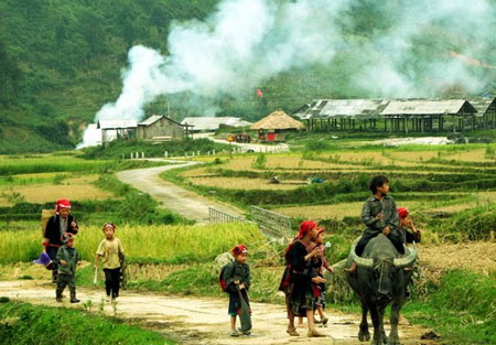 Du Lịch Bản Tả Van Giáy - Lào Cai