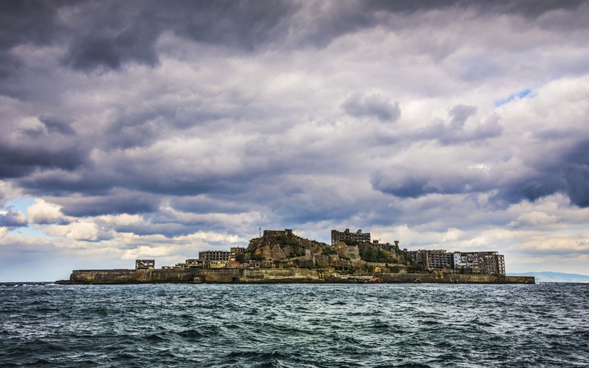 Những hòn đảo kỳ lạ của Nhật Bản